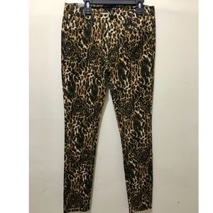 NWT Fierce & Flattering Leopard Print Skinny Jeans  Nikki Pencil Jeans 28